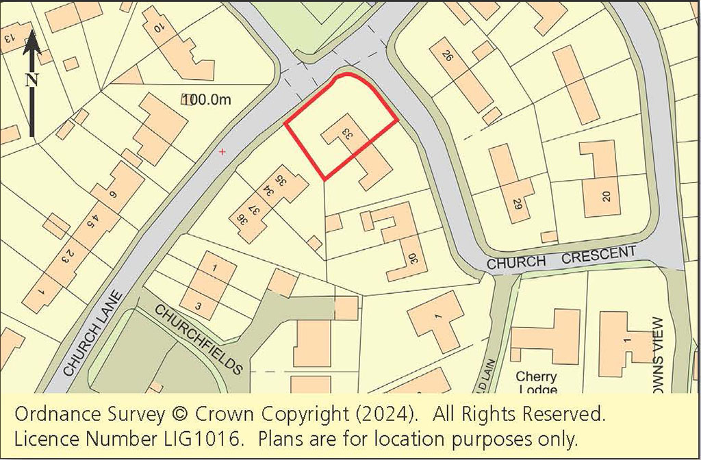 Lot: 108 - SEMI-DETACHED HOUSE IN NEED OF IMPROVEMENT -